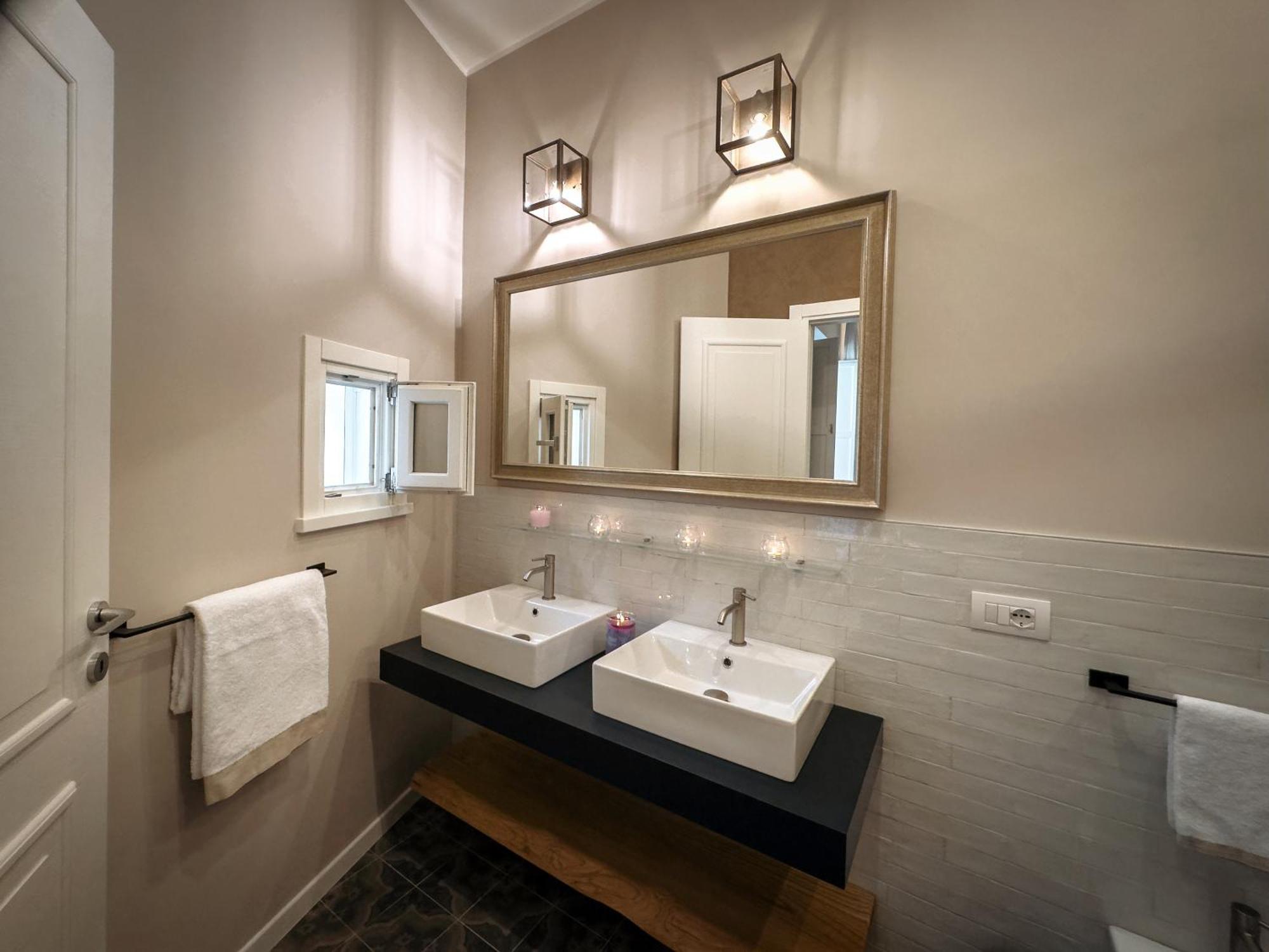 Dimora Lombardi Hotel มาเตรา ภายนอก รูปภาพ